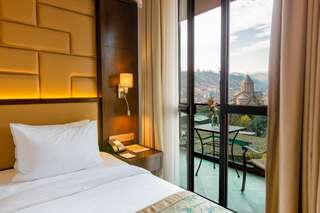 Отель KMM Hotel Тбилиси-0